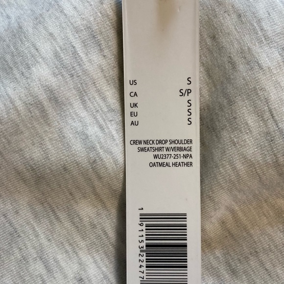 ☘️NWT! Rae Dunn "LOVE IS LOVE" Sweatshirt - Picture 6 of 6